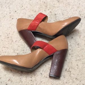 Elegant Tan and Red Women's Heels